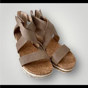 Adrienne Vittadini Brown Cork Sandals